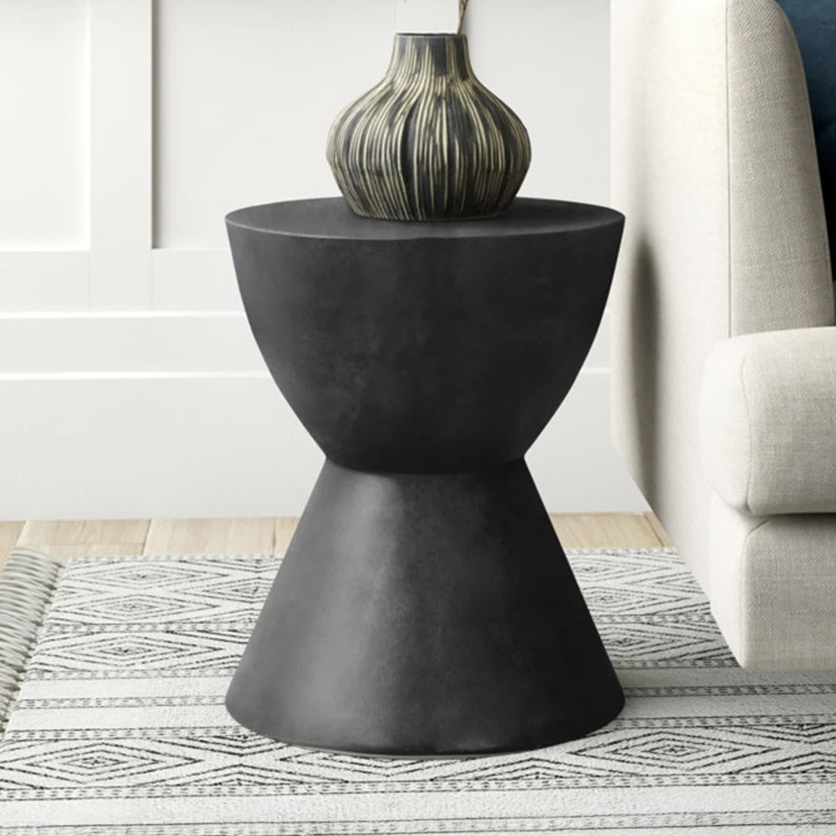 table d appoint ronde nero 37x h45 cm mgo